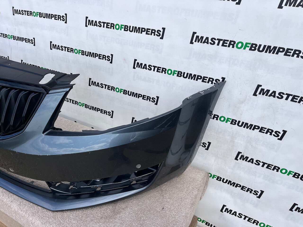 Skoda Octavia Mk3 Lift Saloon Estate 2013-2016 Front Bumper 4 Pdc Genuine [s496]