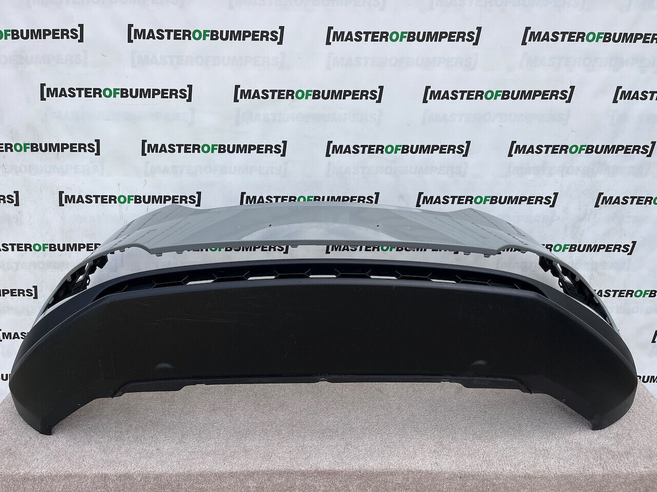 Skoda Karoq Act Edition 2017-2021 Front Bumper 4 Pdc No Jets Genuine [s504]