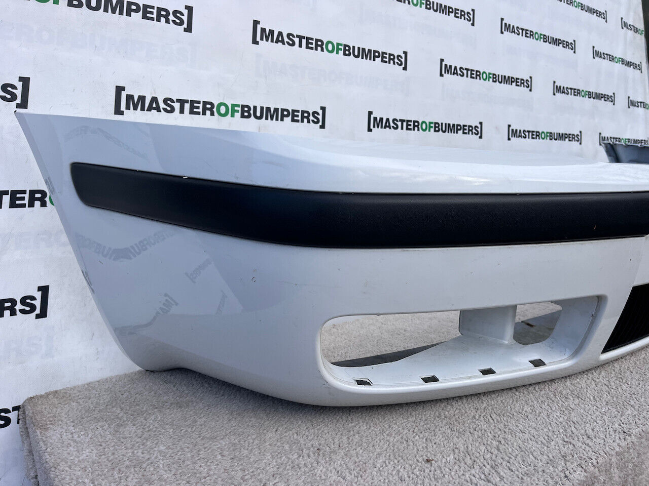Skoda Octavia Elegance Mk1 Saloon Estate 2000-2004 Front Bumper Genuine [s540]