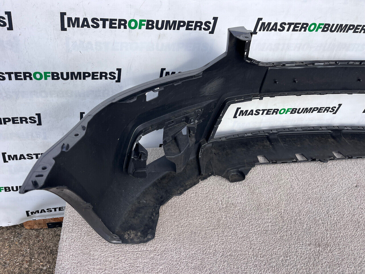 Skoda Yeti Style Elegance Facelift 2013-2017 Front Bumper Jets Genuine [s549]