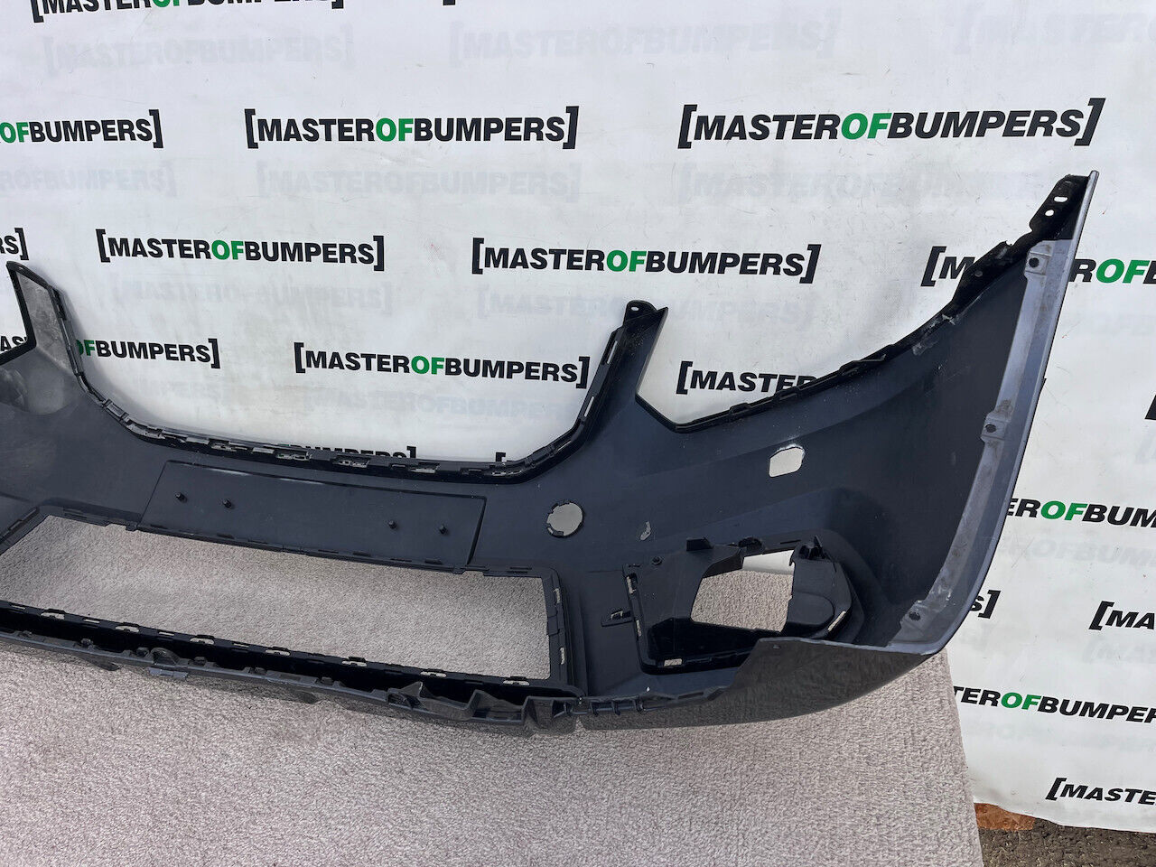 Skoda Yeti Style Elegance Facelift 2013-2017 Front Bumper Jets Genuine [s549]