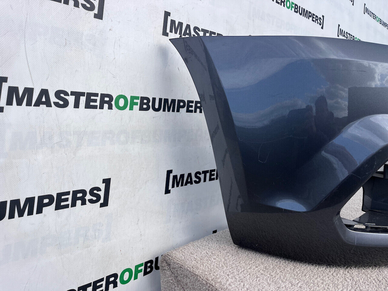 Skoda Yeti Style Elegance Facelift 2013-2017 Front Bumper Jets Genuine [s549]