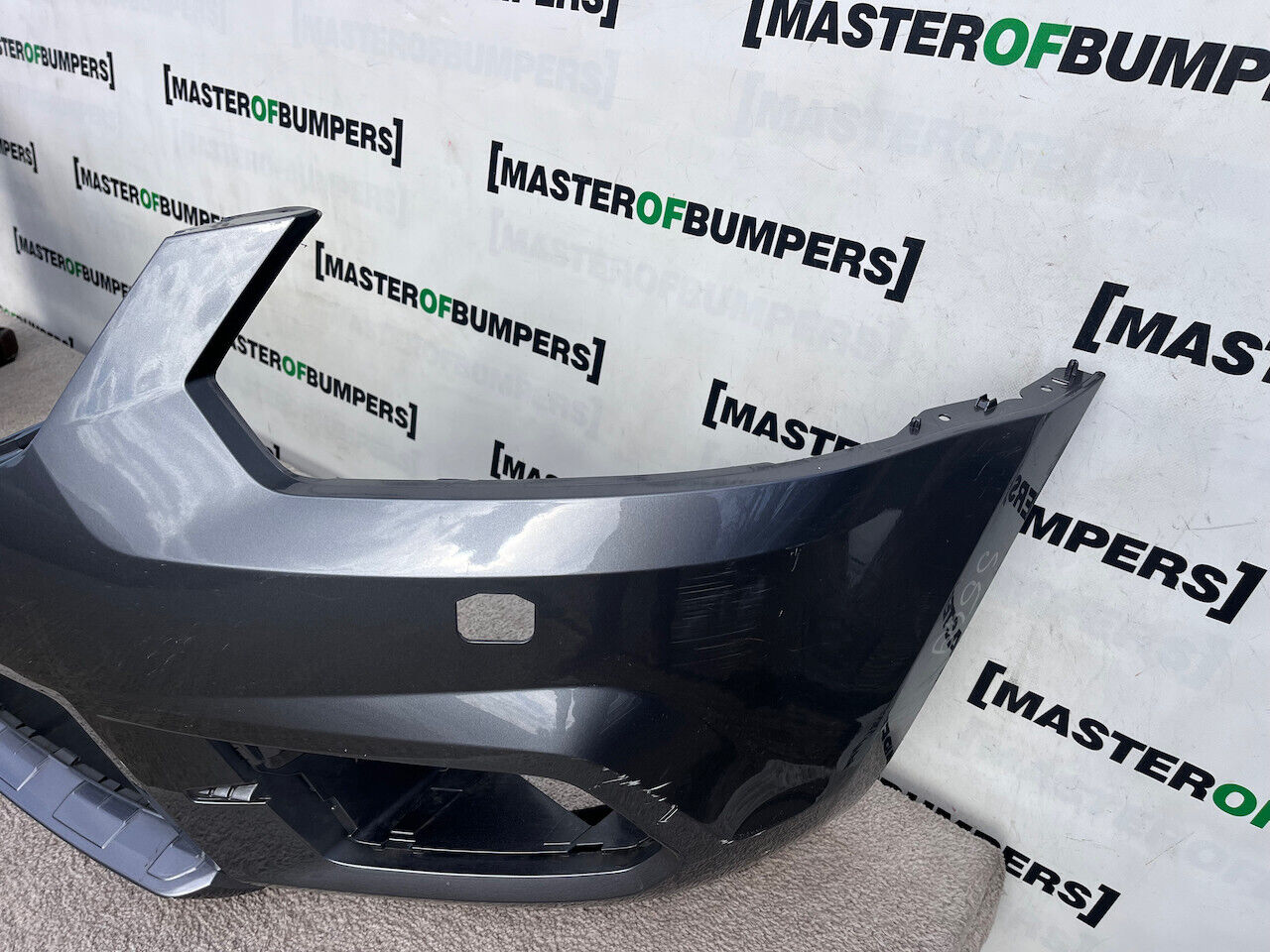 Skoda Yeti Style Elegance Facelift 2013-2017 Front Bumper Jets Genuine [s549]