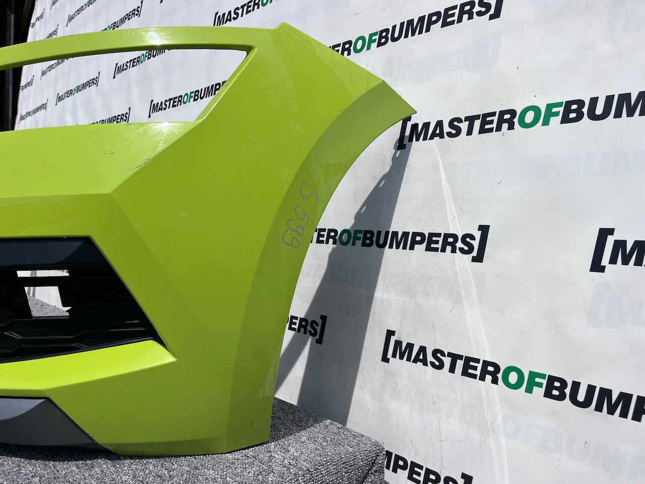 Skoda Kamiq Se L Edition Mk1 2019-2023 Front Bumper 4 Pdc Genuine [s599]