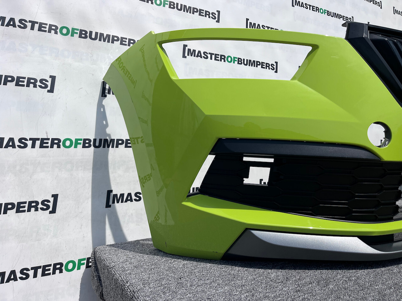 Skoda Kamiq Se L Edition Mk1 2019-2023 Front Bumper 4 Pdc Genuine [s599]