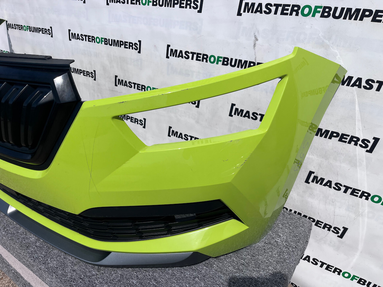 Skoda Kamiq Se L Edition Mk1 2019-2023 Front Bumper 4 Pdc Genuine [s599]