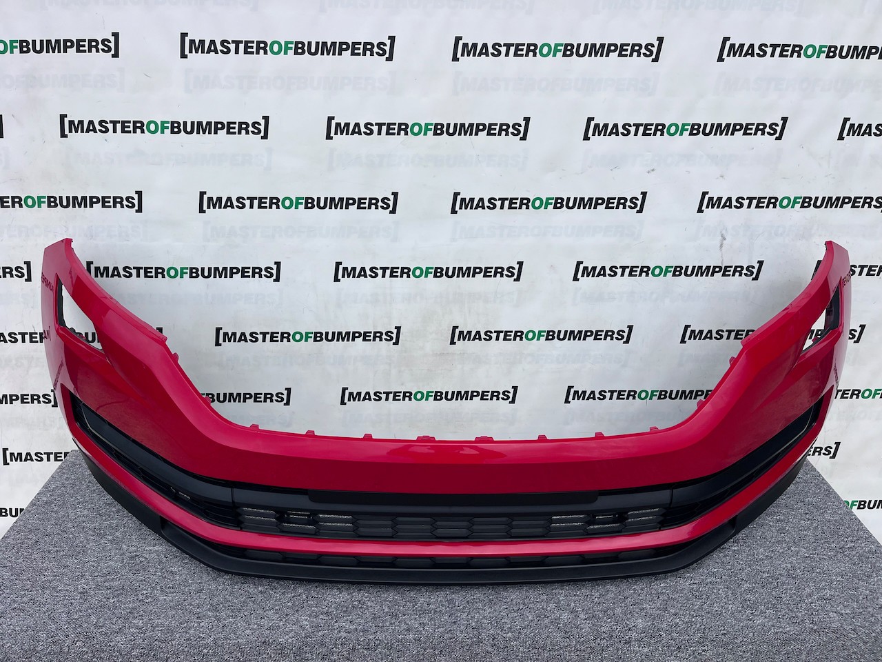 Skoda Kodiaq Se Basic Mk1 2016-2021 Front Bumper Red 4 Pdc Genuine [s619]
