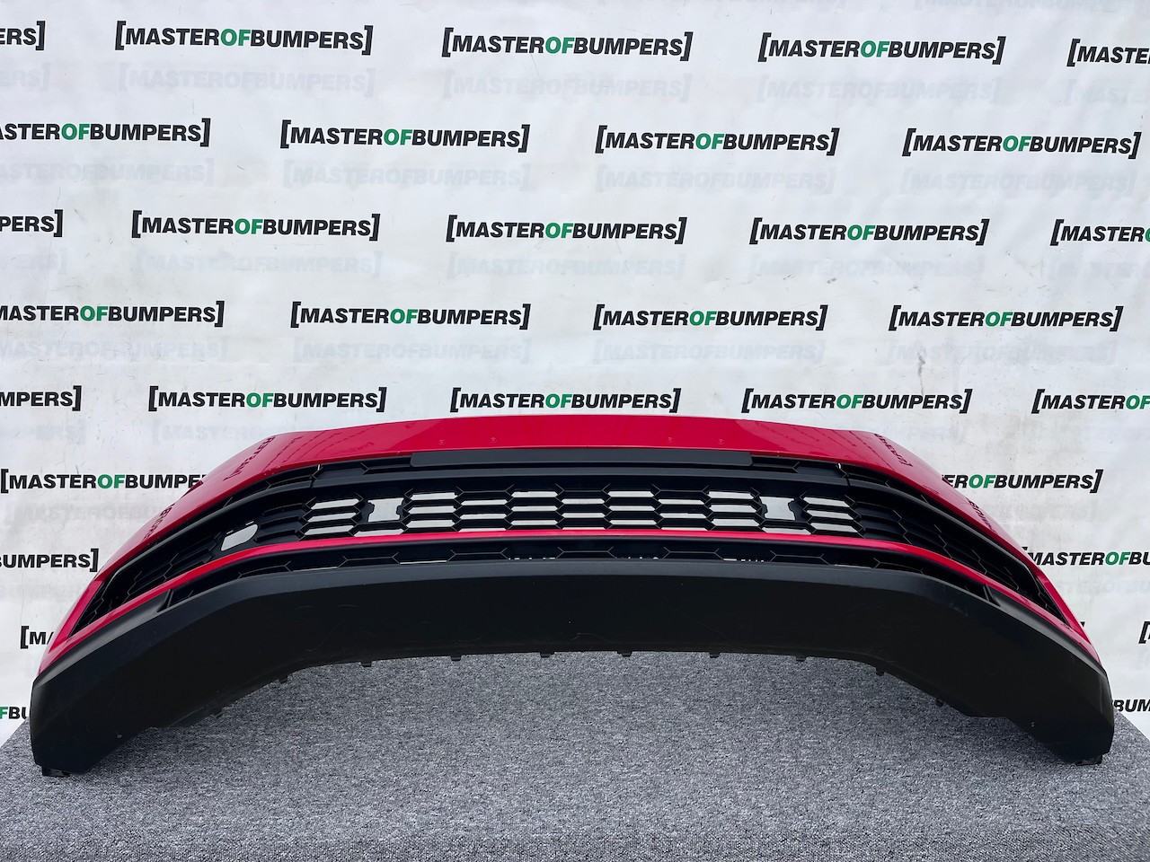 Skoda Kodiaq Se Basic Mk1 2016-2021 Front Bumper Red 4 Pdc Genuine [s619]