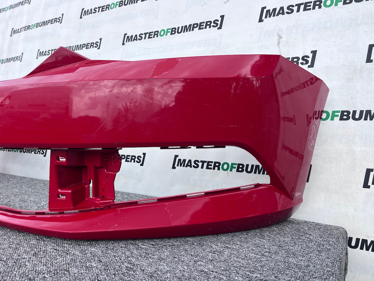 Skoda Fabia Hatchback Mk3 2014-2017 Front Bumper No Pdc Genuine [s624]