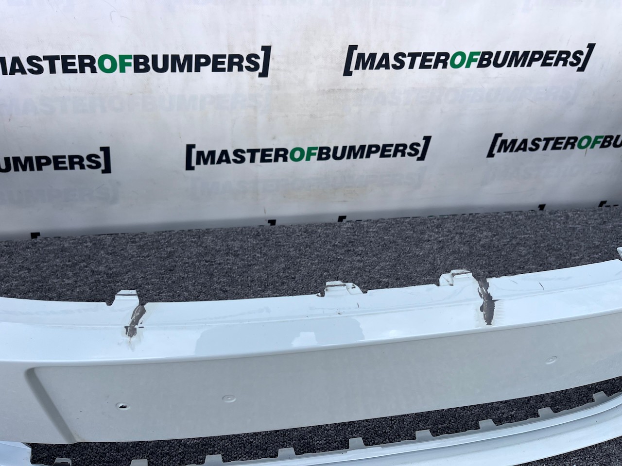 Skoda Fabia Hatchback Mk3 2014-2017 Front Bumper No Pdc Genuine [s625]