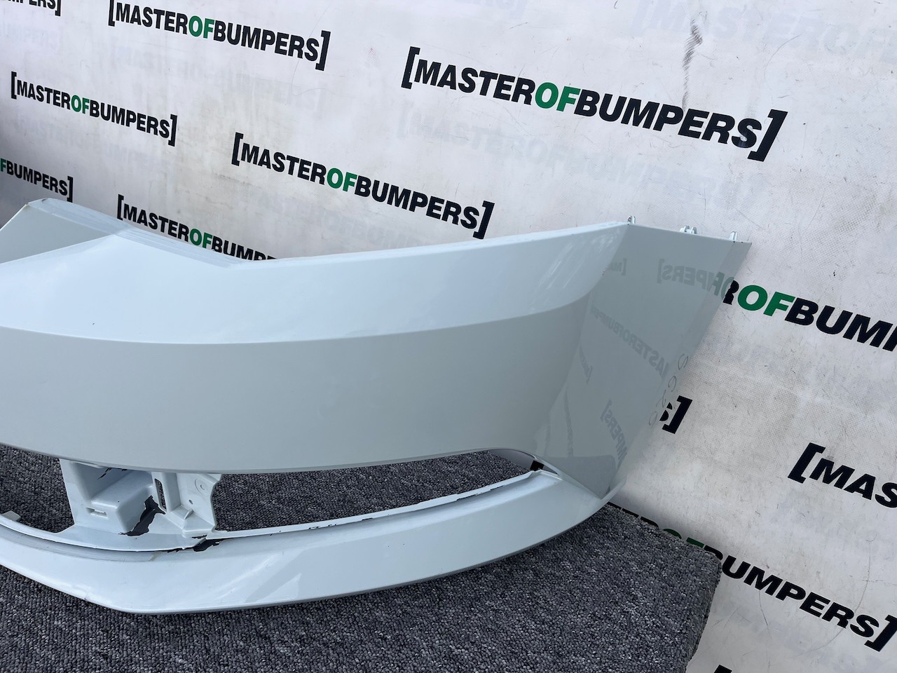 Skoda Fabia Hatchback Mk3 2014-2017 Front Bumper No Pdc Genuine [s625]