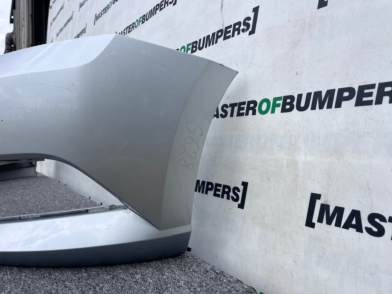 Skoda Fabia Hatchback Mk3 2014-2017 Front Bumper No Pdc Genuine [s628]