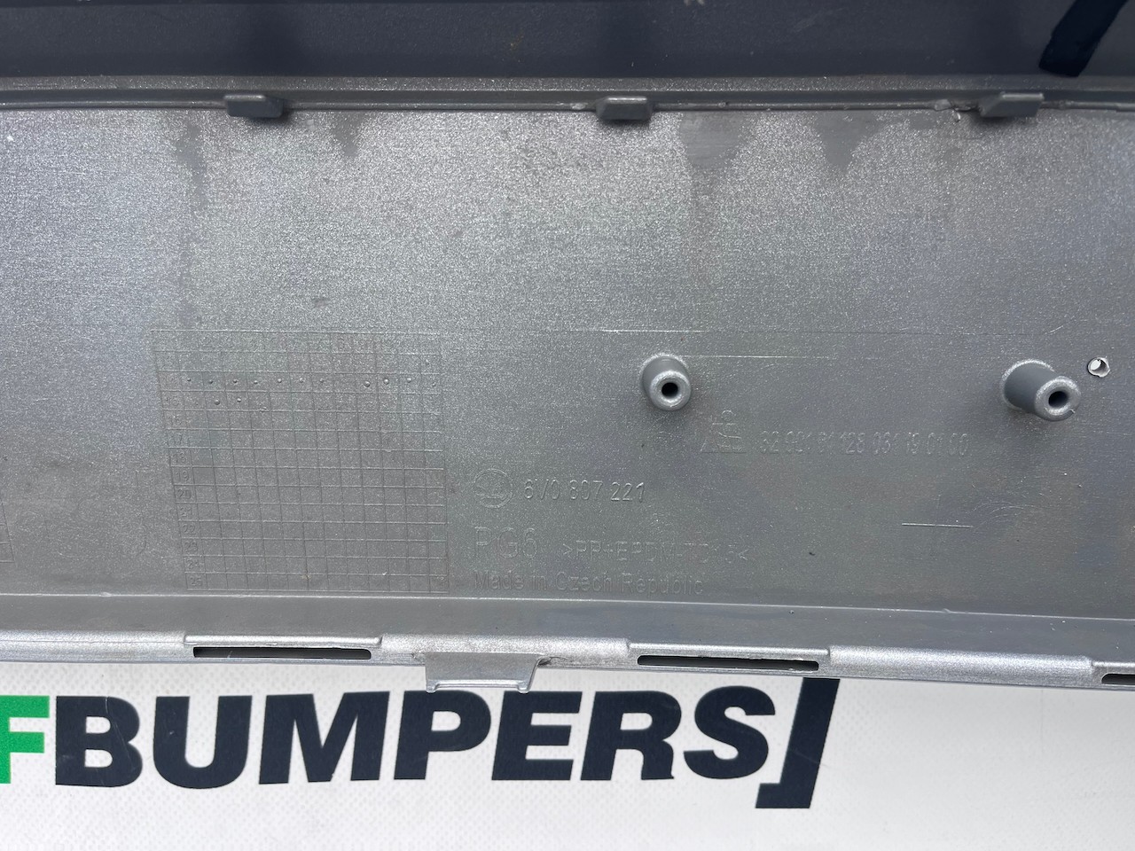 Skoda Fabia Hatchback Mk3 2014-2017 Front Bumper No Pdc Genuine [s628]