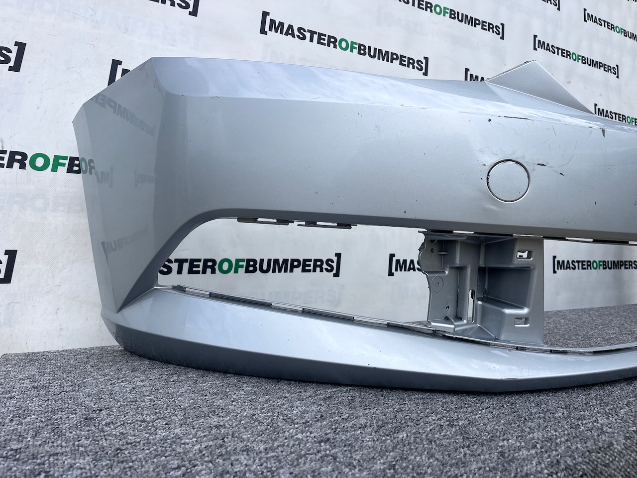 Skoda Fabia Hatchback Mk3 2014-2017 Front Bumper No Pdc Genuine [s628]