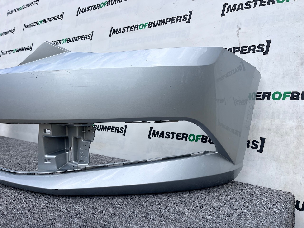 Skoda Fabia Hatchback Mk3 2014-2017 Front Bumper No Pdc Genuine [s628]