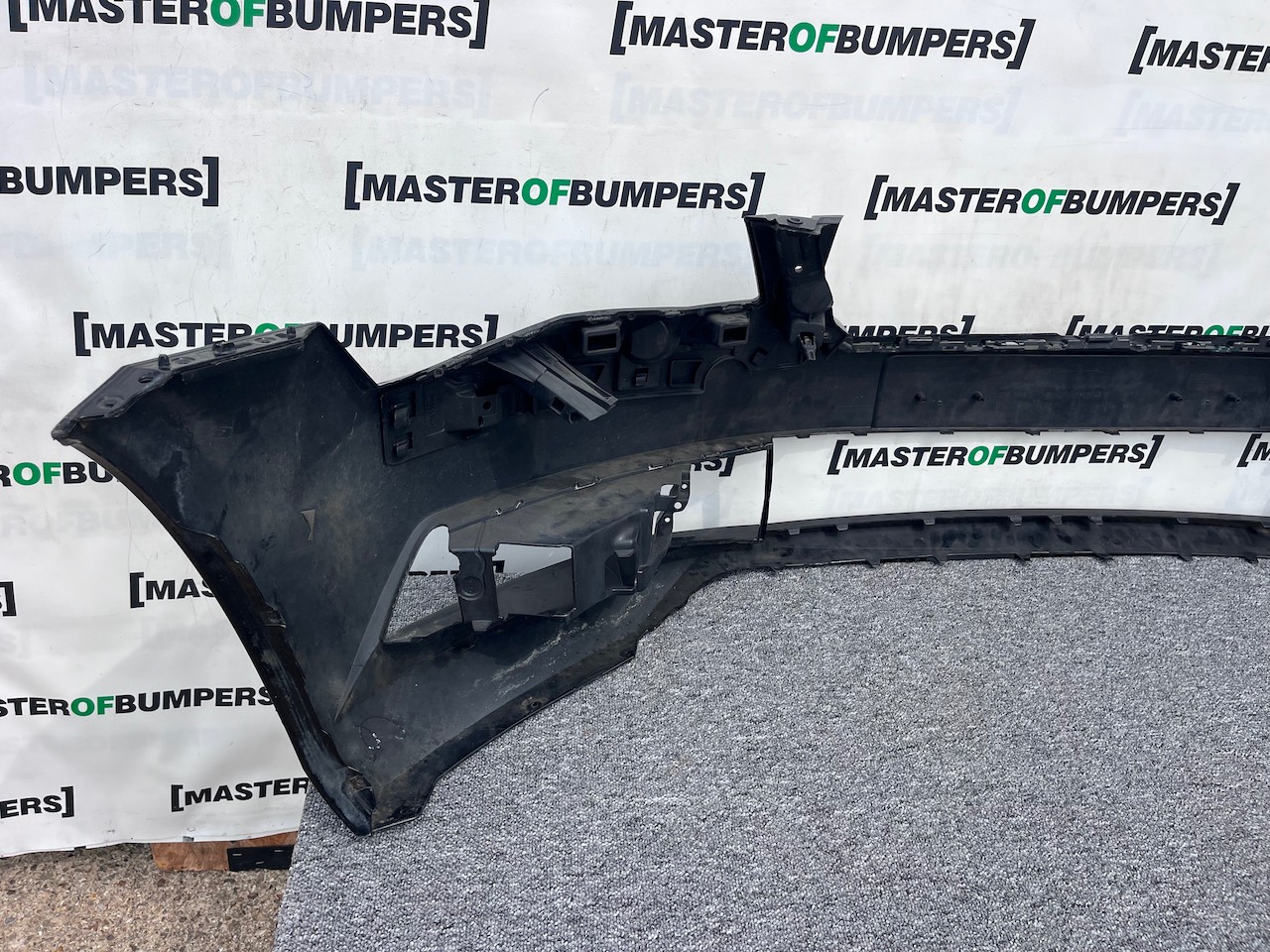 Skoda Superb Salon Estate Mk3 2015-2019 Front Bumper No Pdc +jets Genuine [s485]