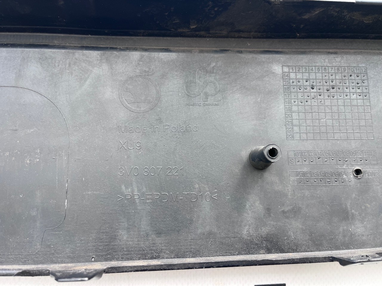 Skoda Superb Salon Estate Mk3 2015-2019 Front Bumper No Pdc +jets Genuine [s485]