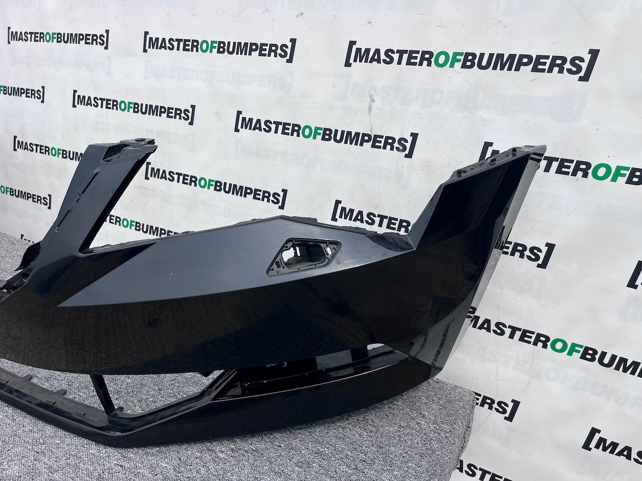 Skoda Superb Salon Estate Mk3 2015-2019 Front Bumper No Pdc +jets Genuine [s485]