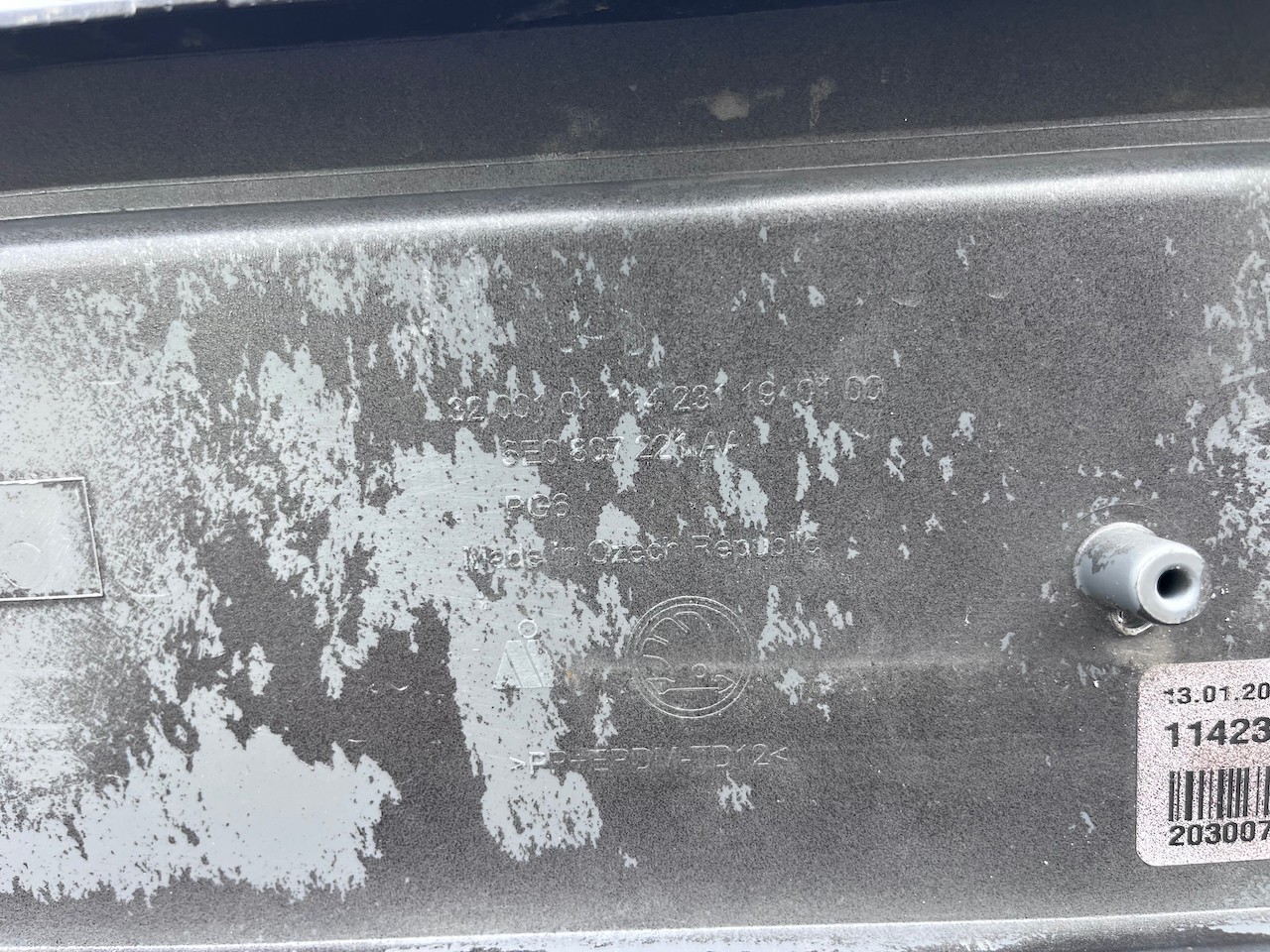 Skoda Octavia Vrs Mk3 Lift 2016-2019 Front Bumper 6 Pdc + Jets Genuine [s628]