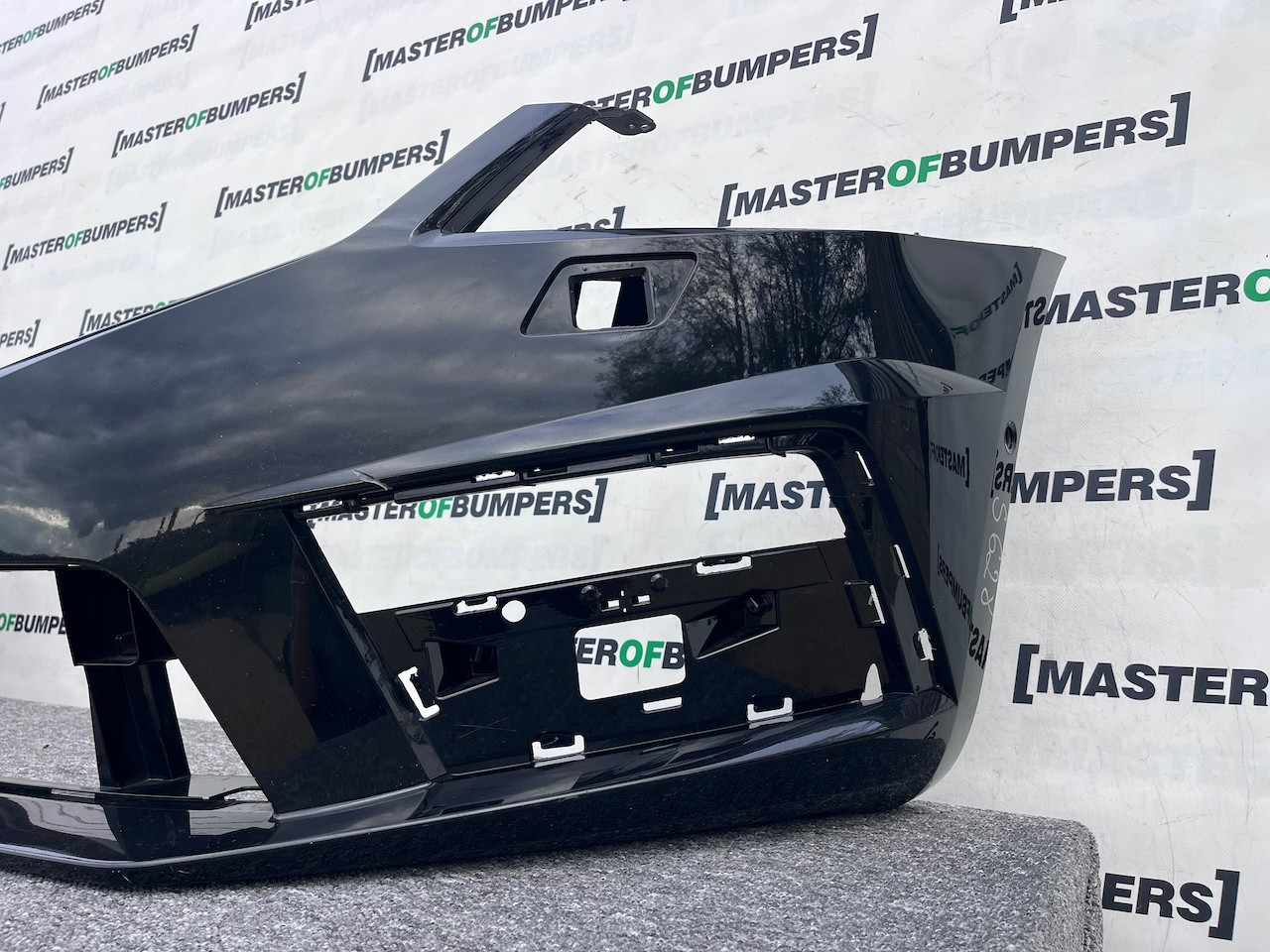 Skoda Octavia Vrs Mk3 Lift 2016-2019 Front Bumper 6 Pdc + Jets Genuine [s628]