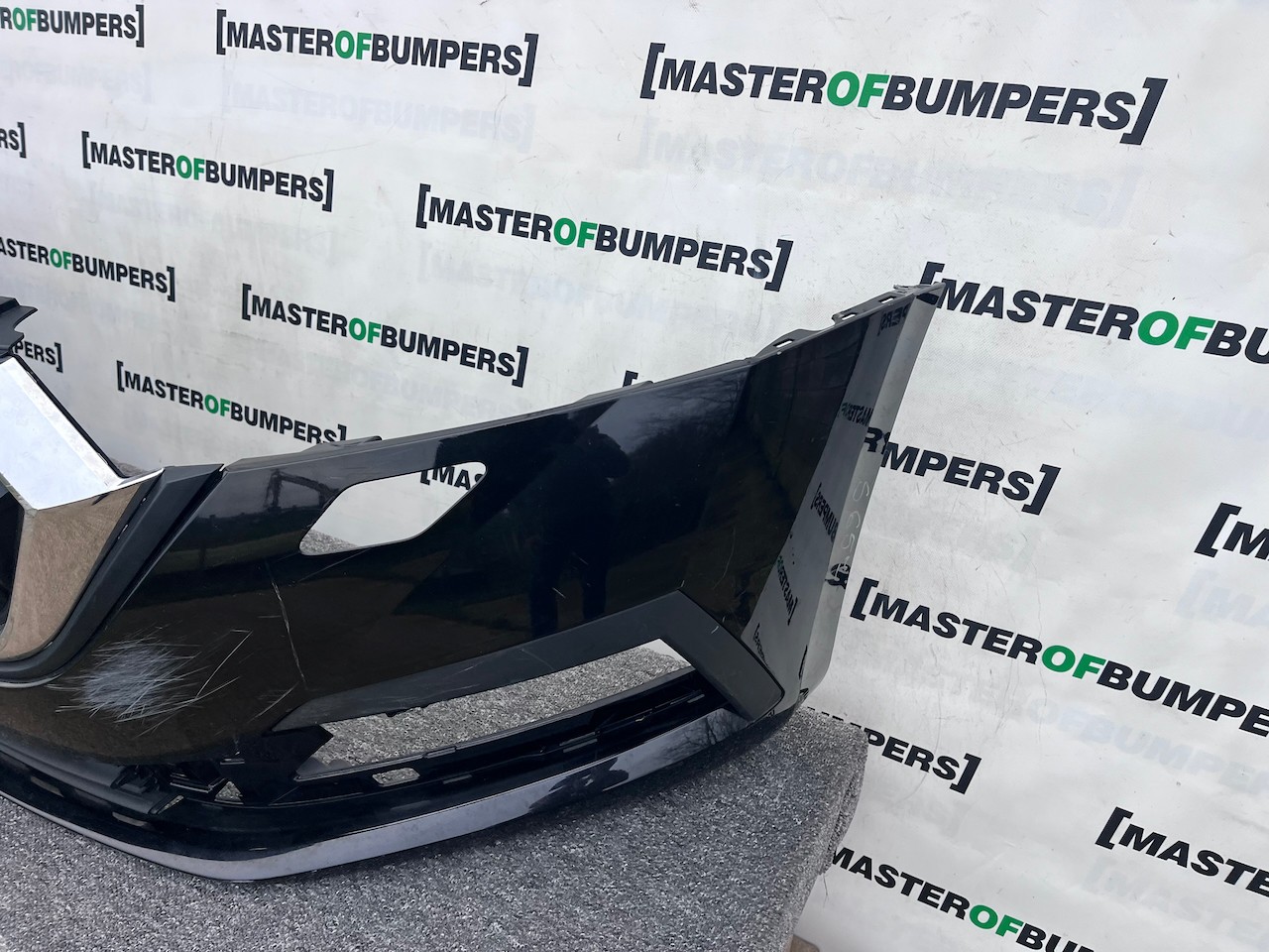 Skoda Octavia Se Comfort Mk4 2020-2023 Front Bumper 4 Pdc Jets Genuine [s657]