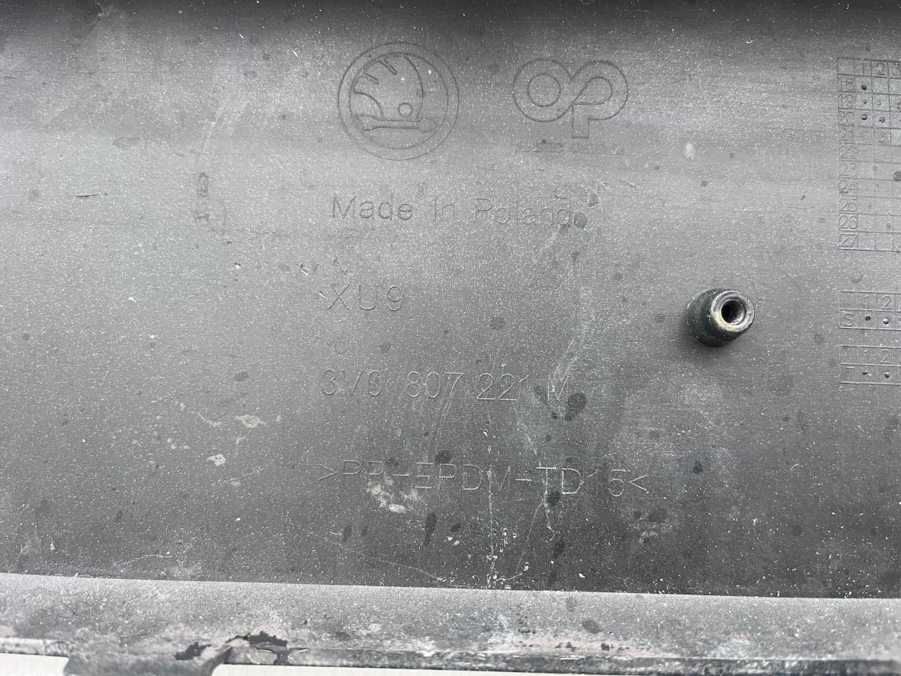 Skoda Superb Sel Saloon Esta Mk4 2020-23 Front Bumper 4 Pdc +jets Genuine [s658]