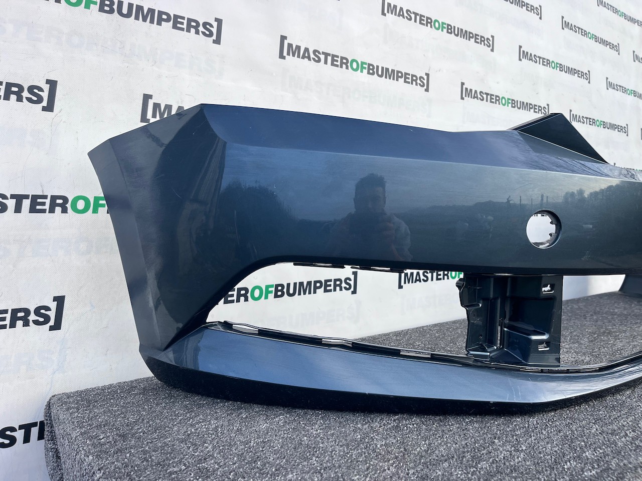 Skoda Fabia Hatchback Mk3 2014-2017 Front Bumper No Pdc Genuine [s668]