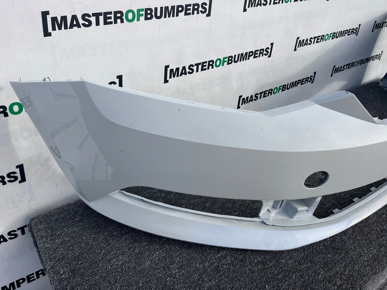 Skoda Fabia Hatchback Mk3 2014-2017 Front Bumper No Pdc Genuine [s669]
