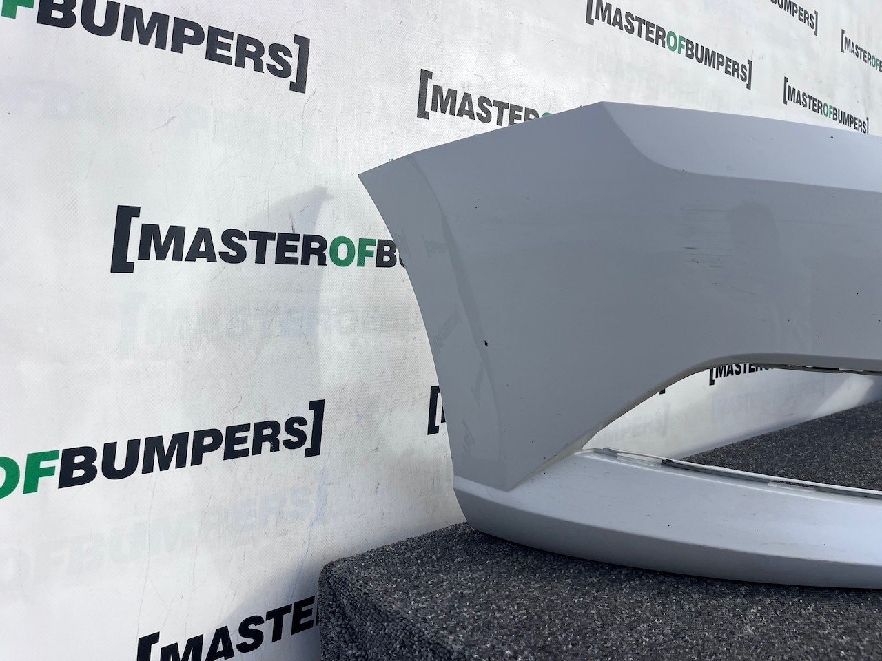 Skoda Fabia Hatchback Mk3 2014-2017 Front Bumper No Pdc Genuine [s669]