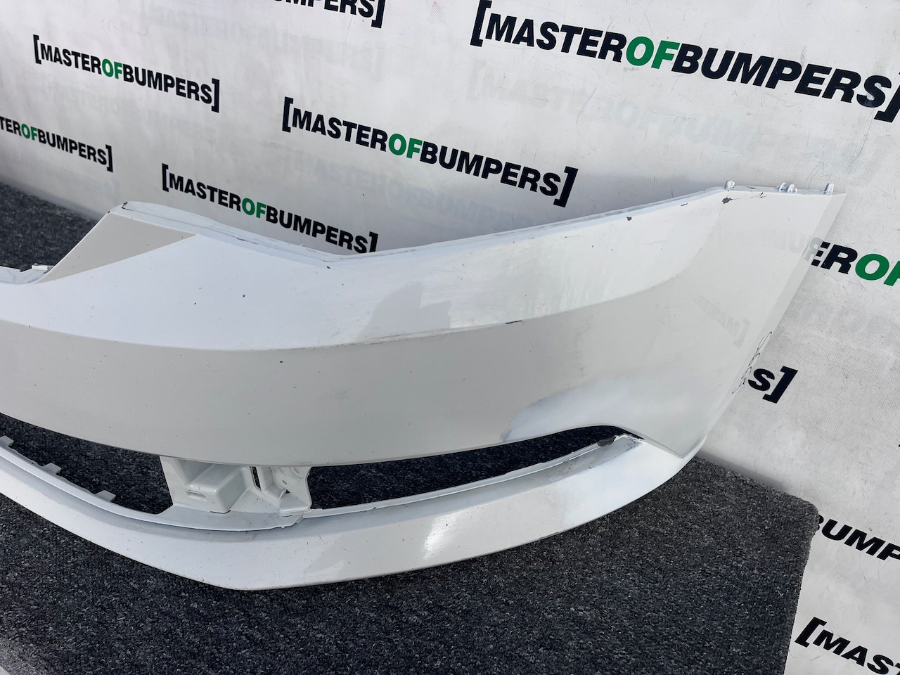 Skoda Fabia Hatchback Mk3 2014-2017 Front Bumper No Pdc Genuine [s669]