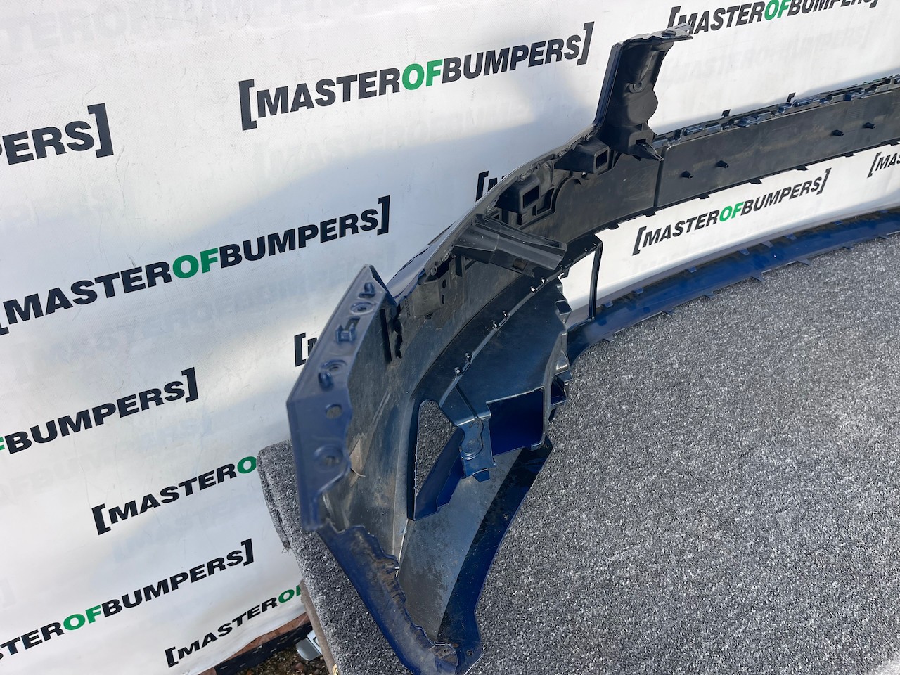 Skoda Superb Salon Estat Mk3 2015-2019 Front Bumper No Pdc + Jets Genuine [s682]