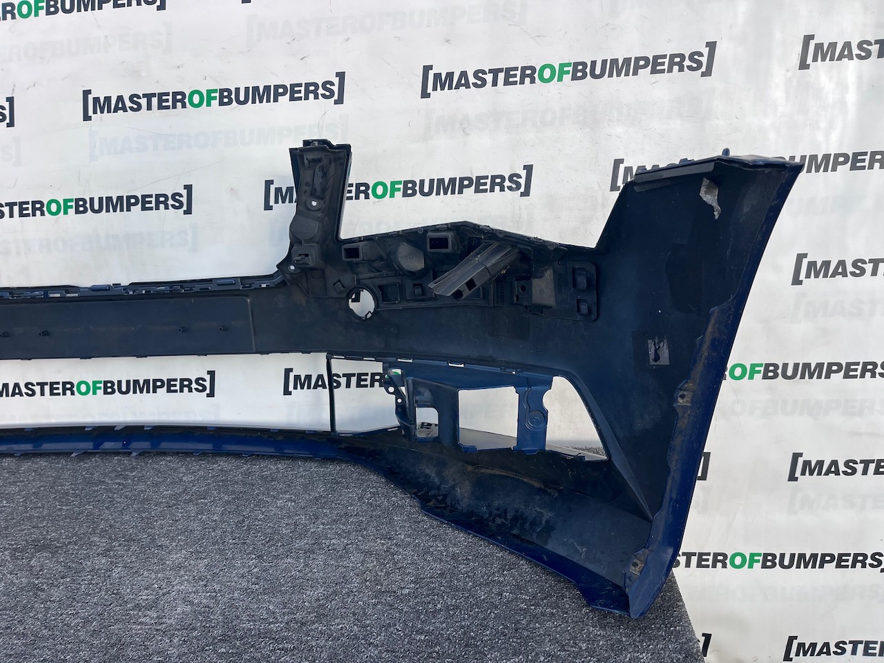 Skoda Superb Salon Estat Mk3 2015-2019 Front Bumper No Pdc + Jets Genuine [s682]