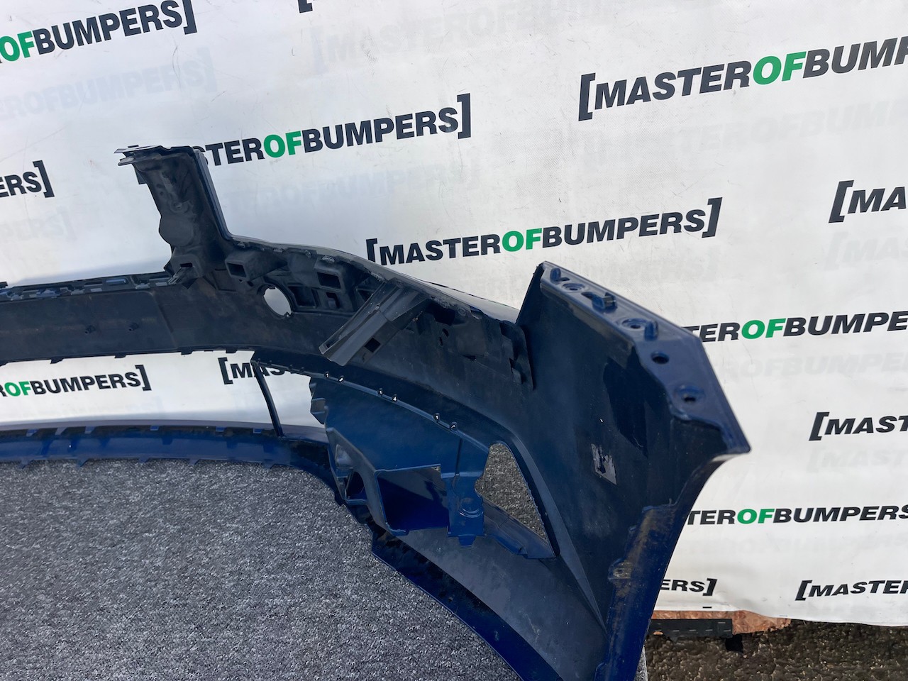 Skoda Superb Salon Estat Mk3 2015-2019 Front Bumper No Pdc + Jets Genuine [s682]