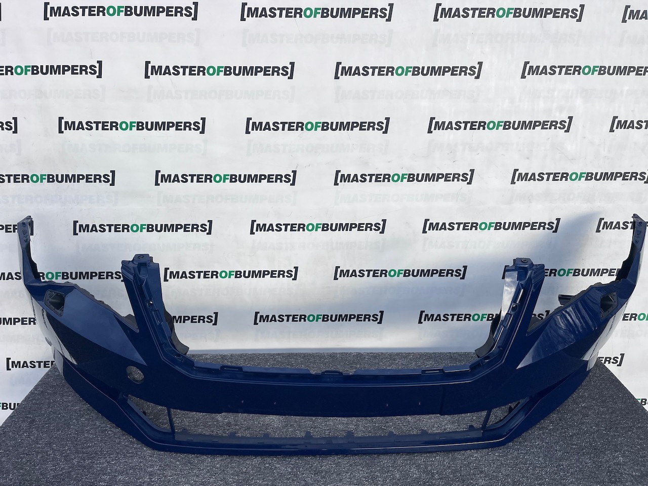 Skoda Superb Salon Estat Mk3 2015-2019 Front Bumper No Pdc + Jets Genuine [s682]