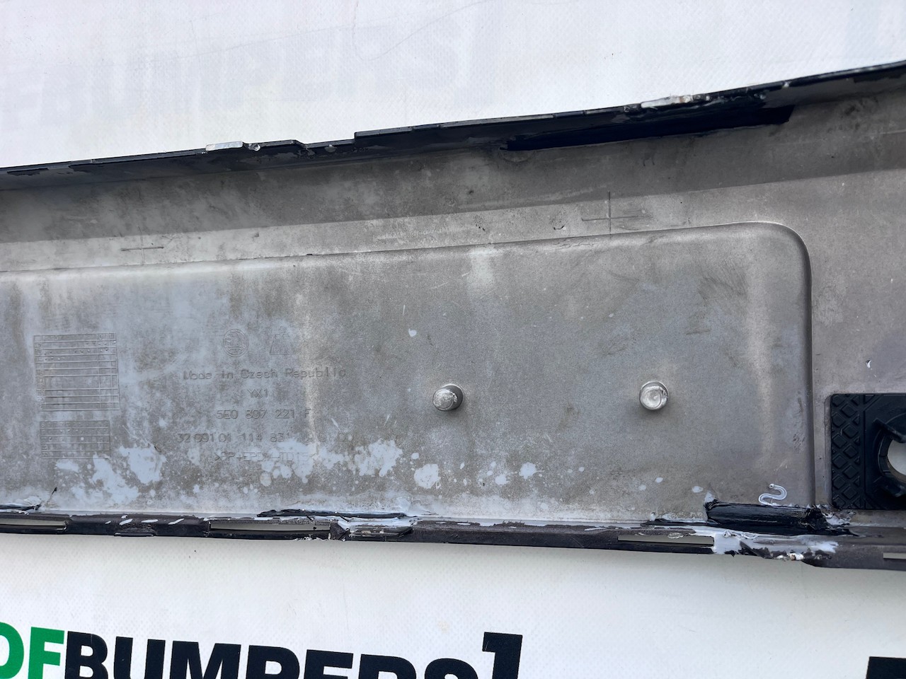 Skoda Octavia Vrs Mk3 2012-2016 Front Bumper 4 Pdc Jets Genuine [s687]