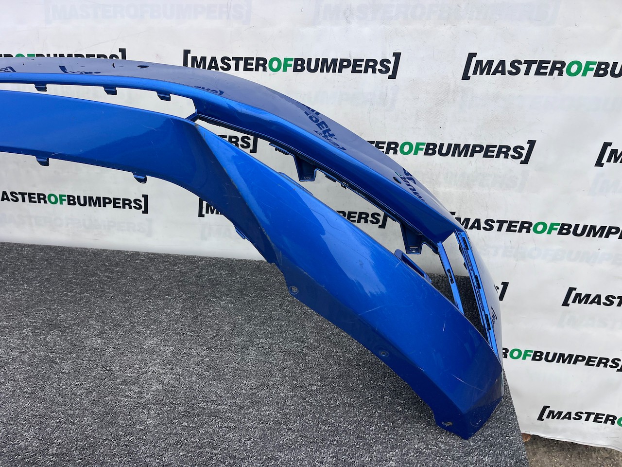 Skoda Superb Sport Line Mk4 2020-2023 Front Bumper 4 Pdc Jets Genuine [s691]