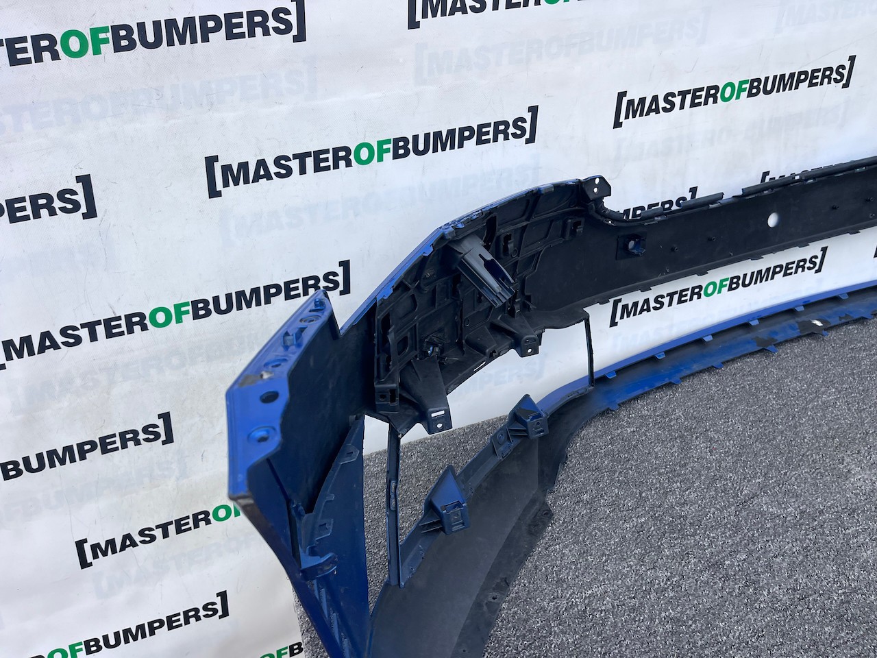 Skoda Superb Sport Line Mk4 2020-2023 Front Bumper 4 Pdc Jets Genuine [s691]