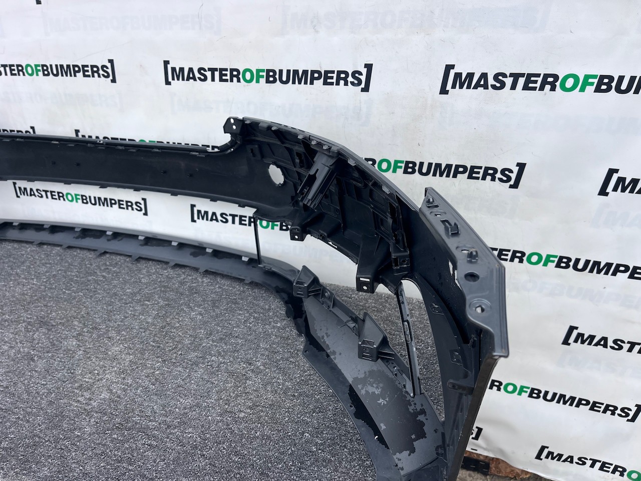 Skoda Superb Se Sel Mk4 2020-2023 Front Bumper No Pdc + Jets Genuine [s693]