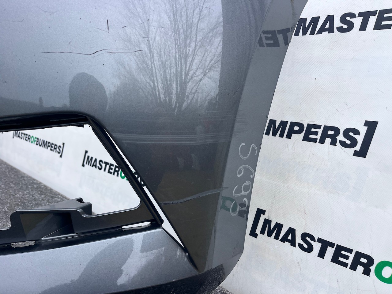 Skoda Superb Se Sel Mk4 2020-2023 Front Bumper No Pdc + Jets Genuine [s693]