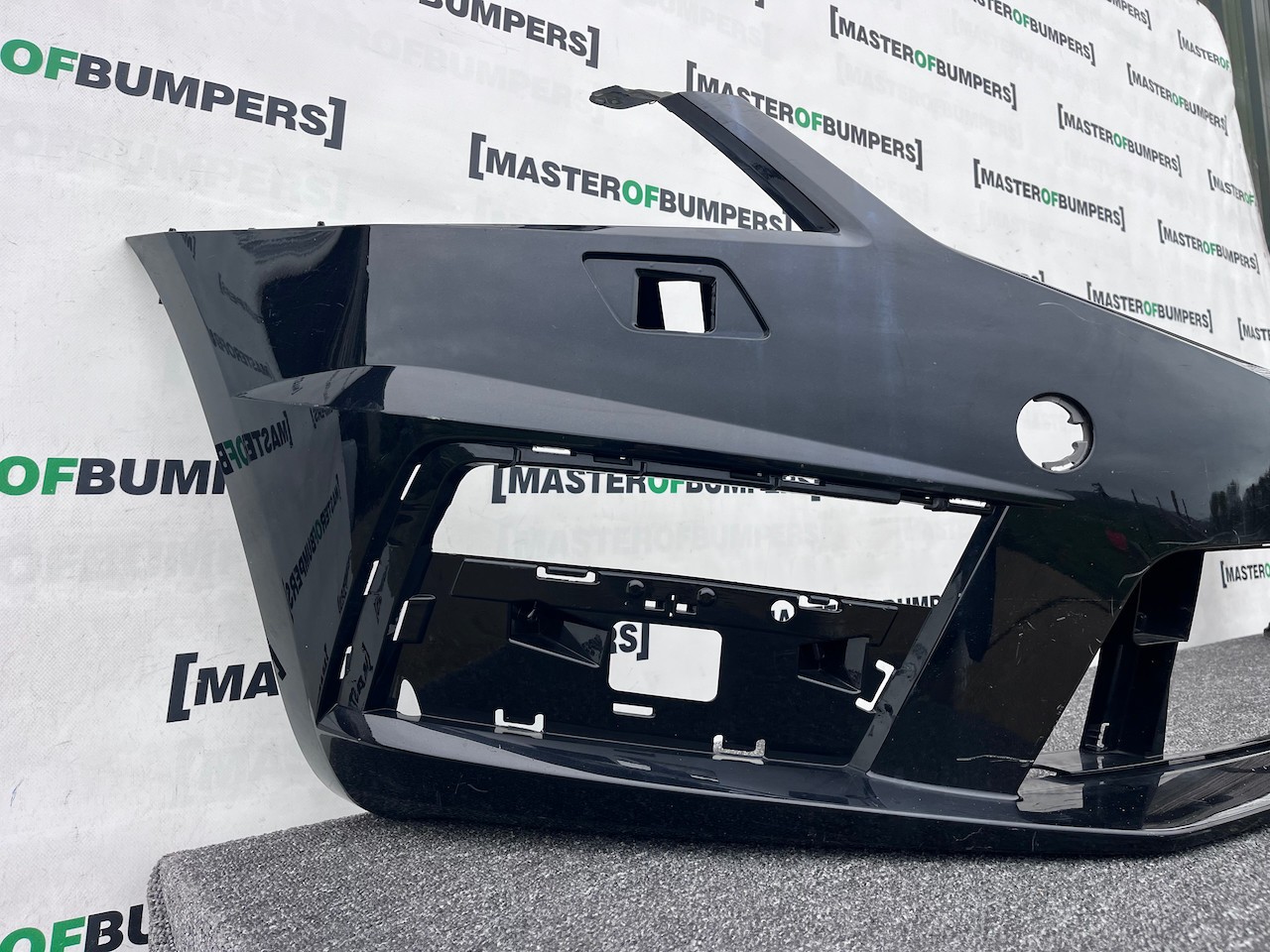 Skoda Octavia Vrs Mk3 Lift 2016-2019 Front Bumper 4 Pdc +jets Genuine [s696]