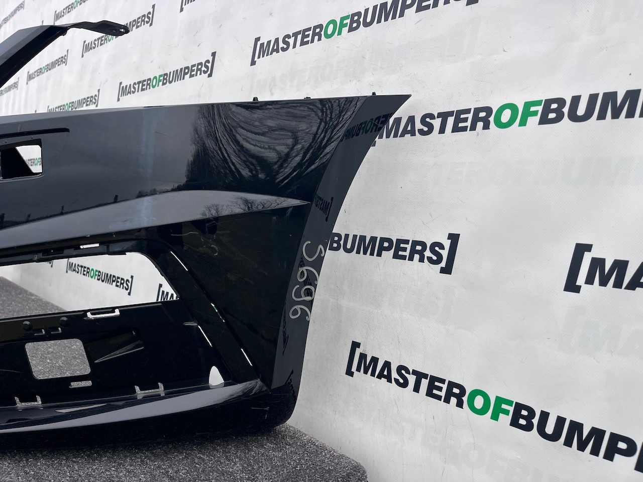 Skoda Octavia Vrs Mk3 Lift 2016-2019 Front Bumper 4 Pdc +jets Genuine [s696]