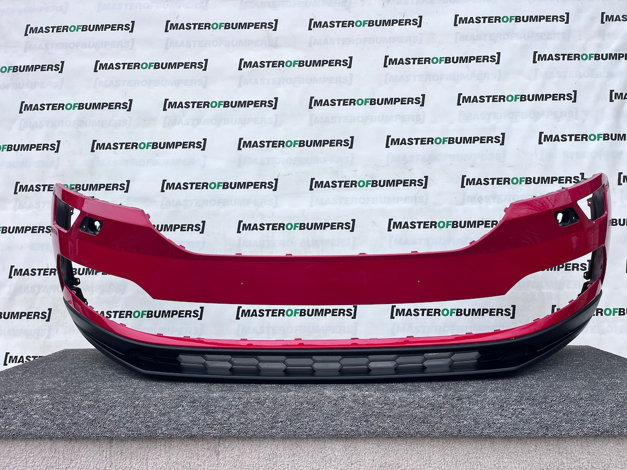 Skoda Karoq Act Edition 2017-2021 Front Bumper 4 Pdc + Jets Genuine [s699]