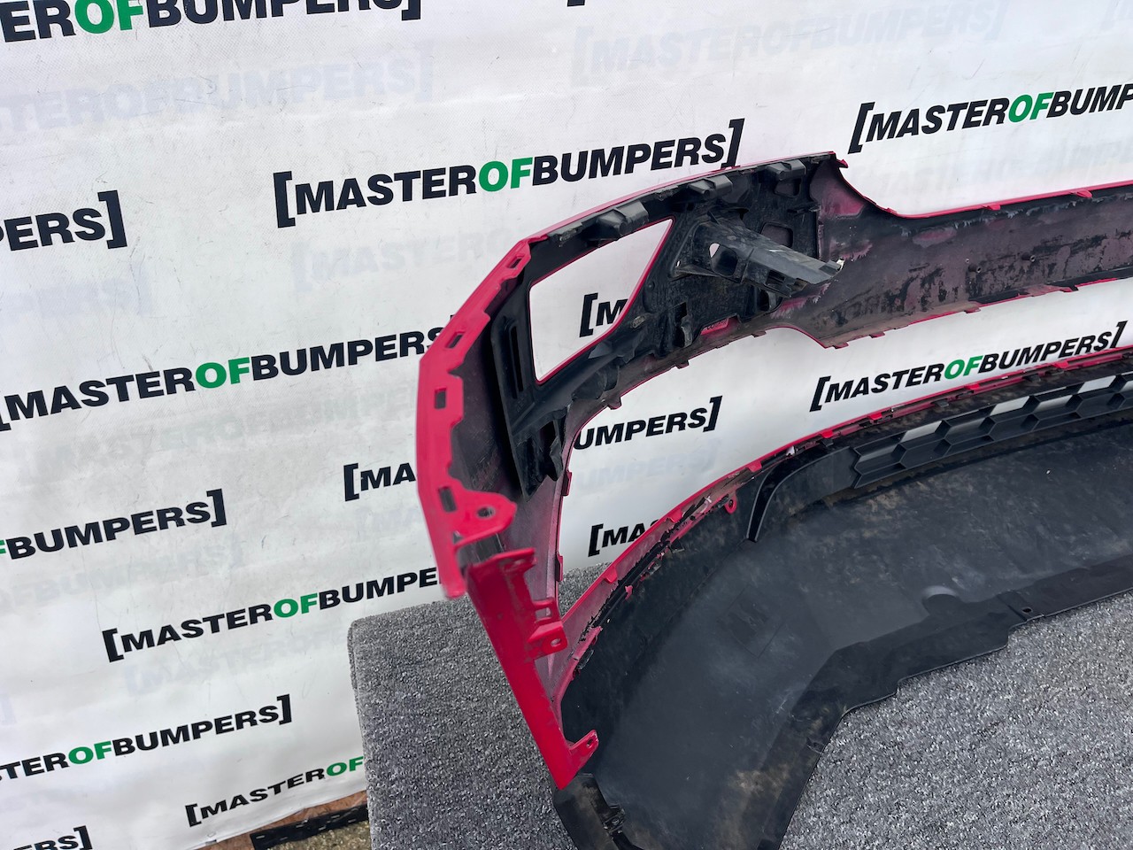 Skoda Karoq Act Edition 2017-2021 Front Bumper 4 Pdc + Jets Genuine [s699]