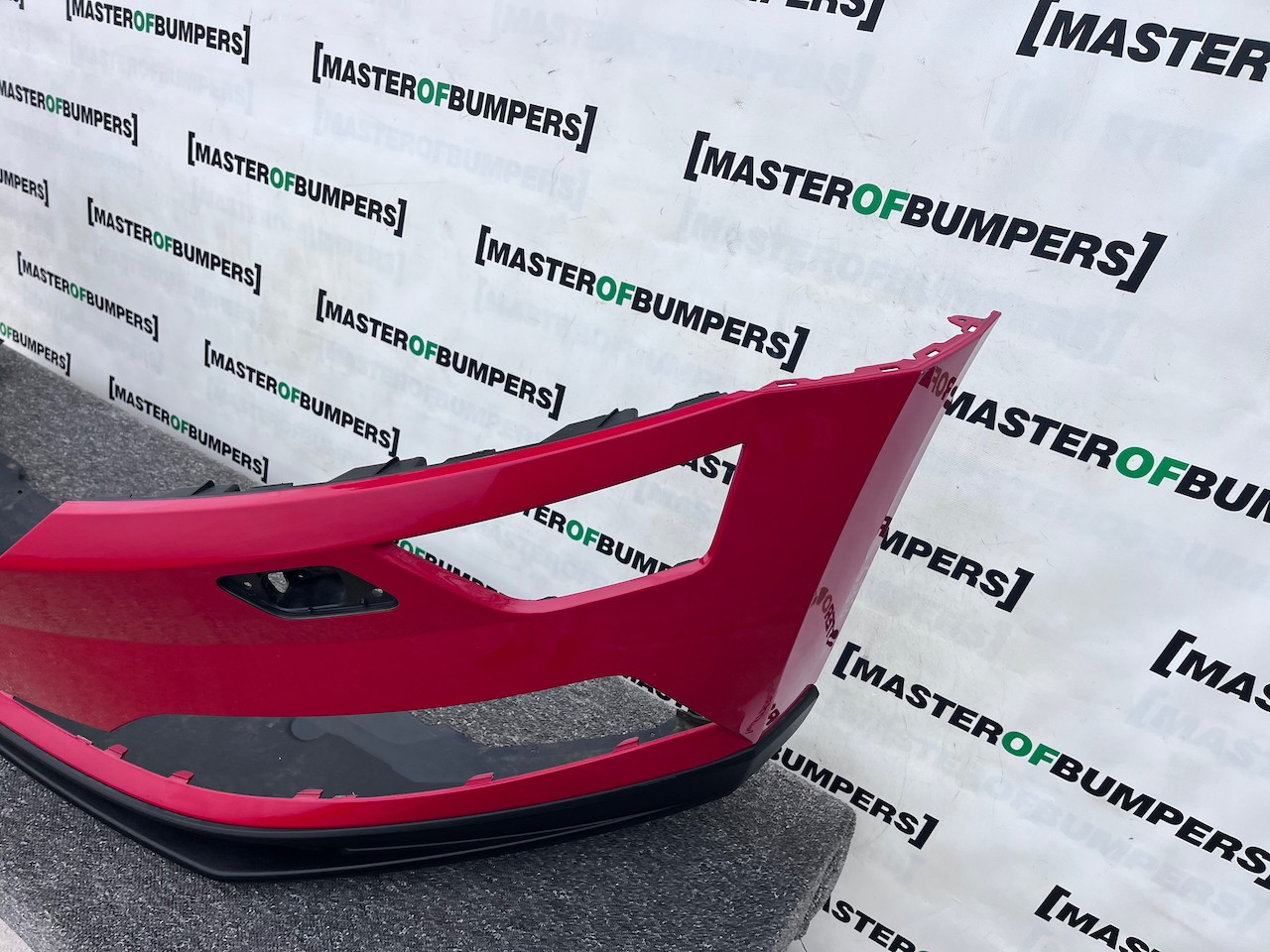 Skoda Karoq Act Edition 2017-2021 Front Bumper 4 Pdc + Jets Genuine [s699]