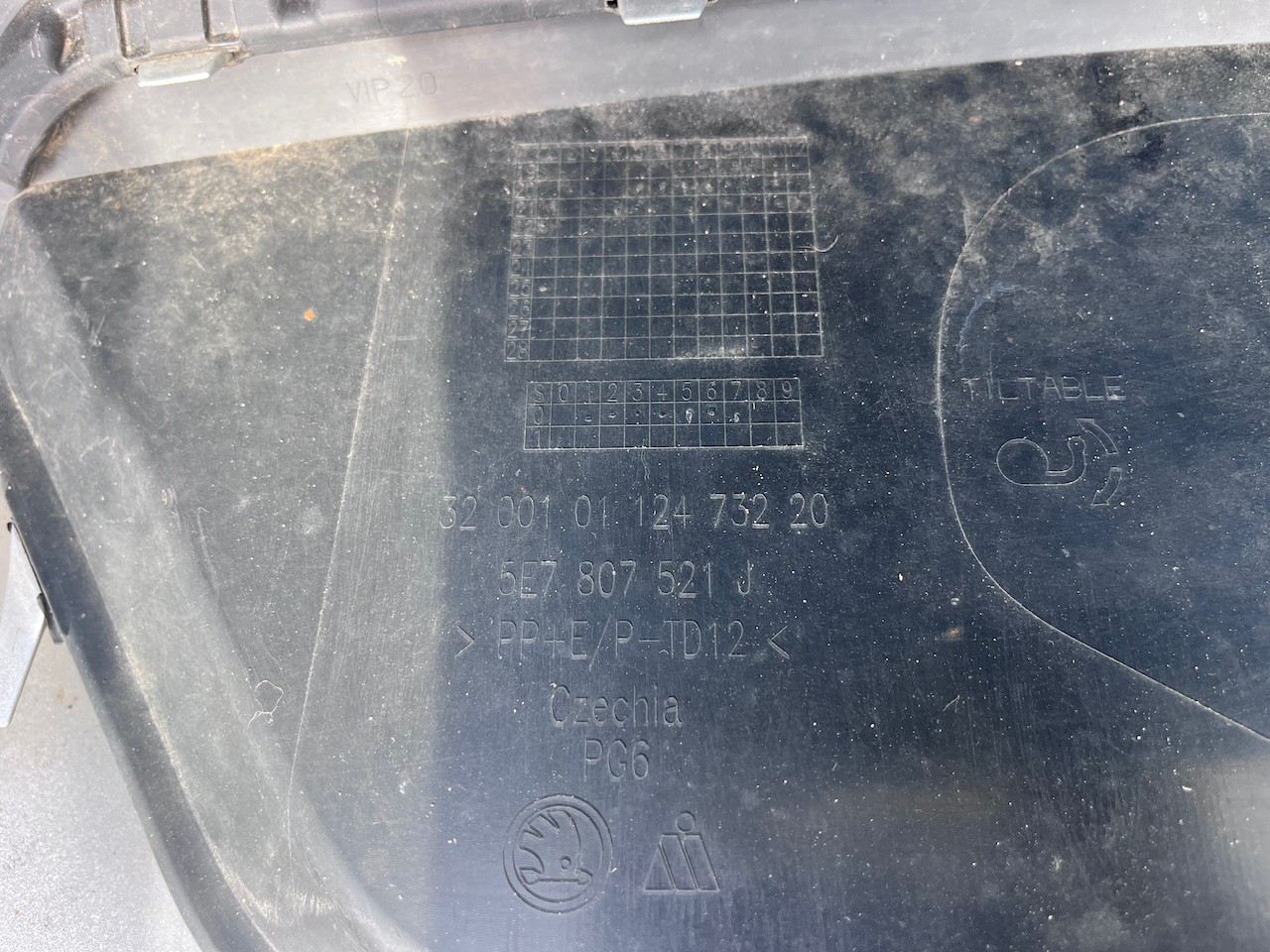 Skoda Octavia Scout Mk4 Estate 2020-2023 Rear Bumper 4 Pdc Genuine [s702]