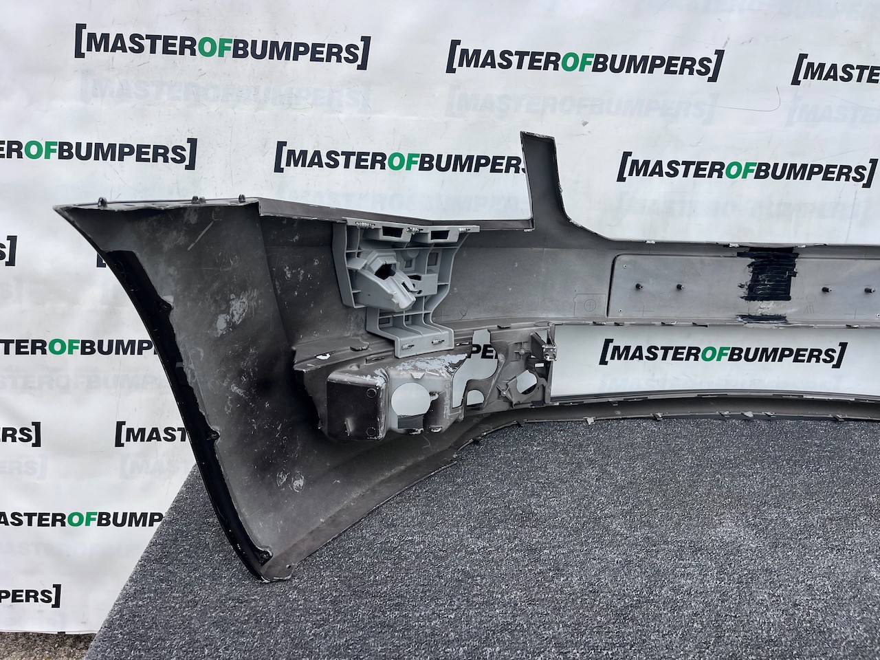 Skoda Octavia Elegance Mk3 2012-2016 Front Bumper No Pdc + Jets Genuine [s706]