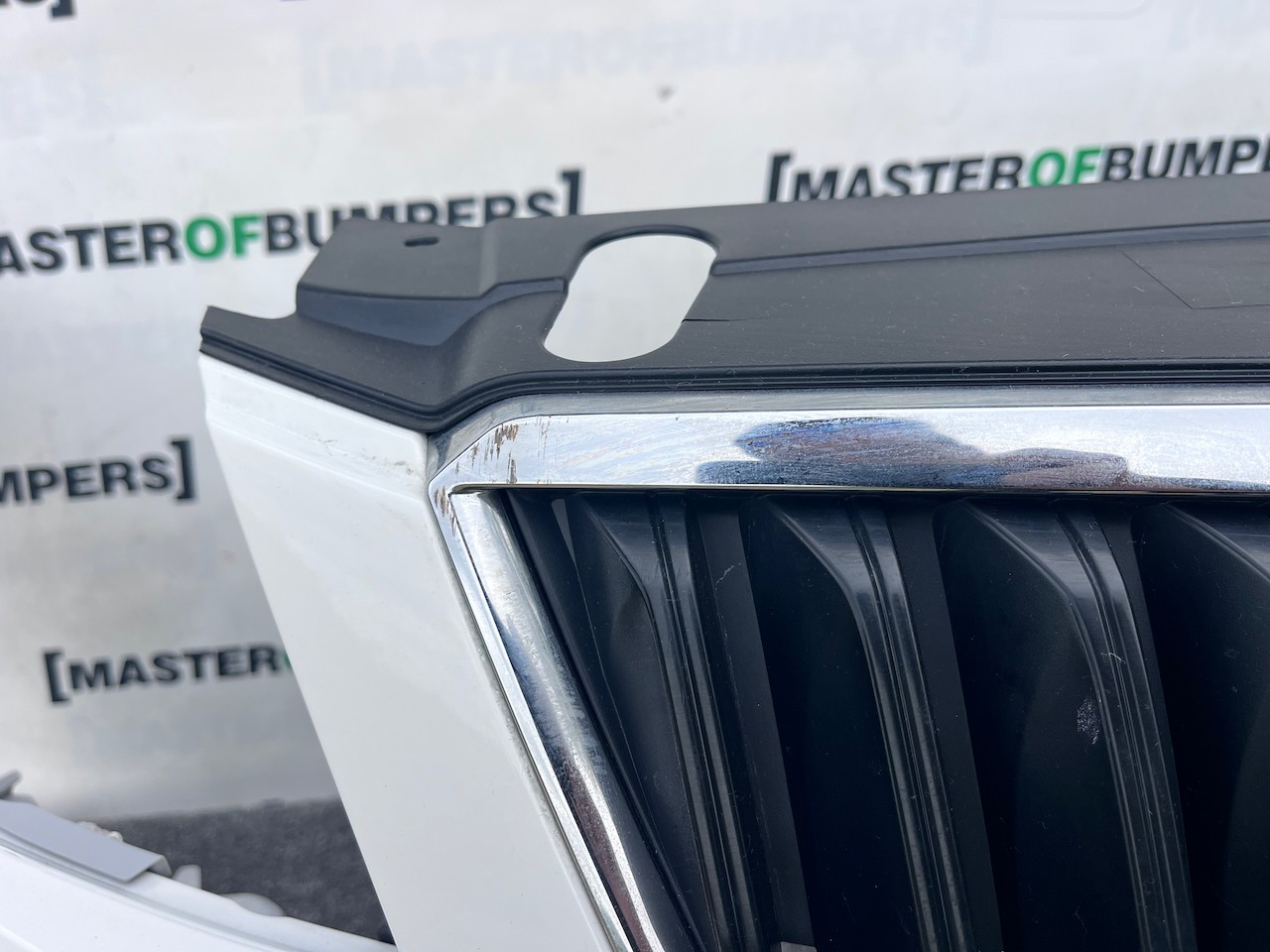 Skoda Octavia Elegance Mk3 2012-2016 Front Bumper No Pdc + Jets Genuine [s710]