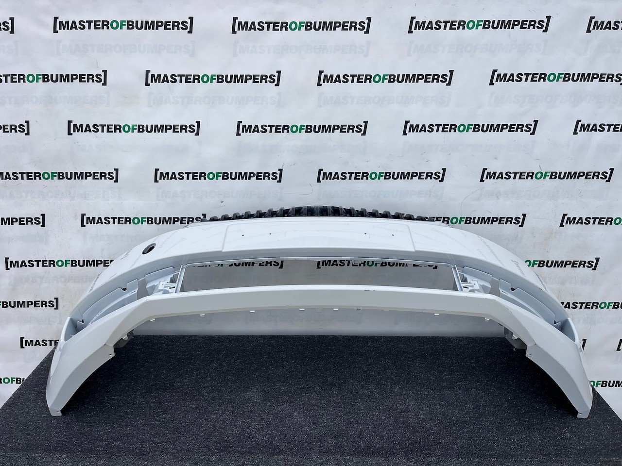 Skoda Octavia Elegance Mk3 2012-2016 Front Bumper No Pdc + Jets Genuine [s710]