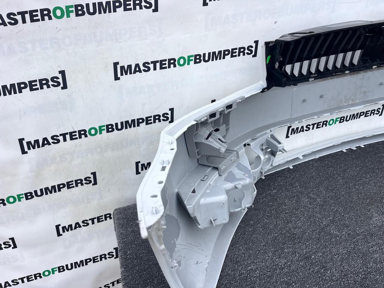 Skoda Octavia Elegance Mk3 2012-2016 Front Bumper No Pdc + Jets Genuine [s710]