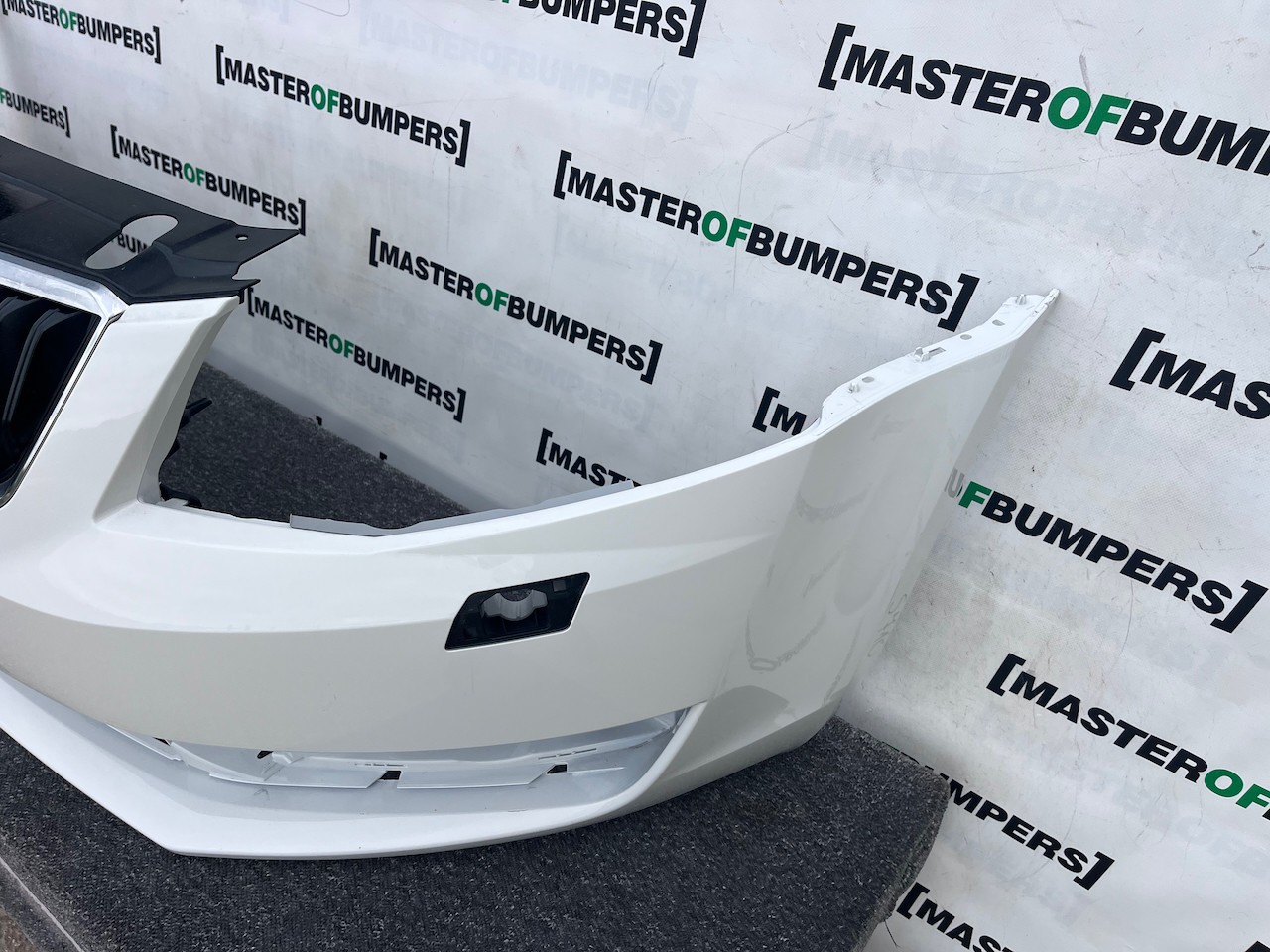 Skoda Octavia Elegance Mk3 2012-2016 Front Bumper No Pdc + Jets Genuine [s710]